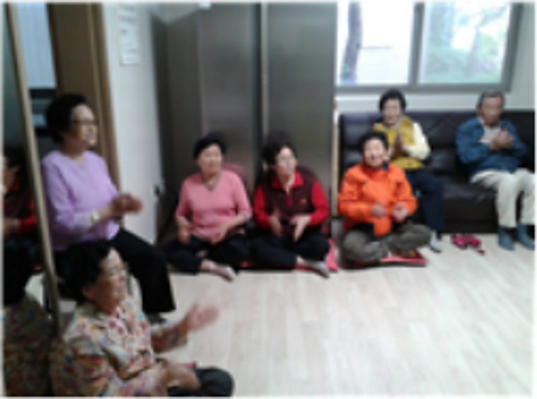 쌍용역 푸르지오아파트 경로당 생명존중교육 현장 3