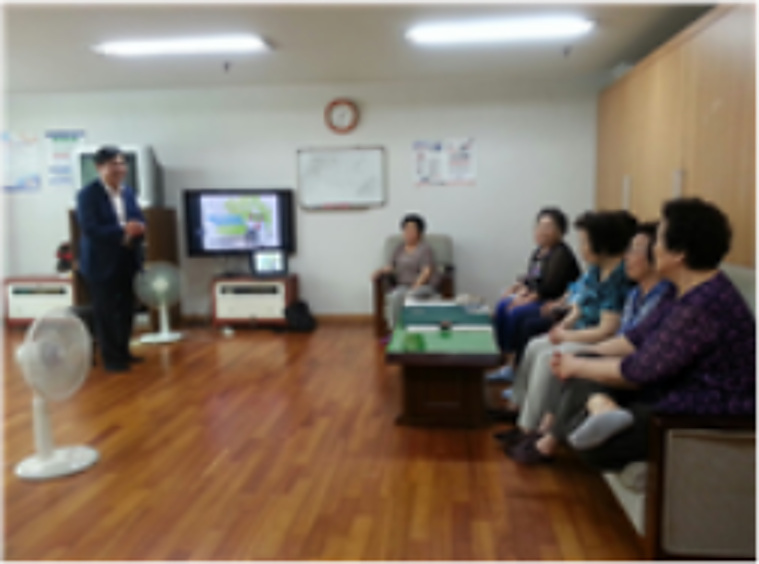 불당 동일하이빌아파트 경로당 생명존중교육 현장 1