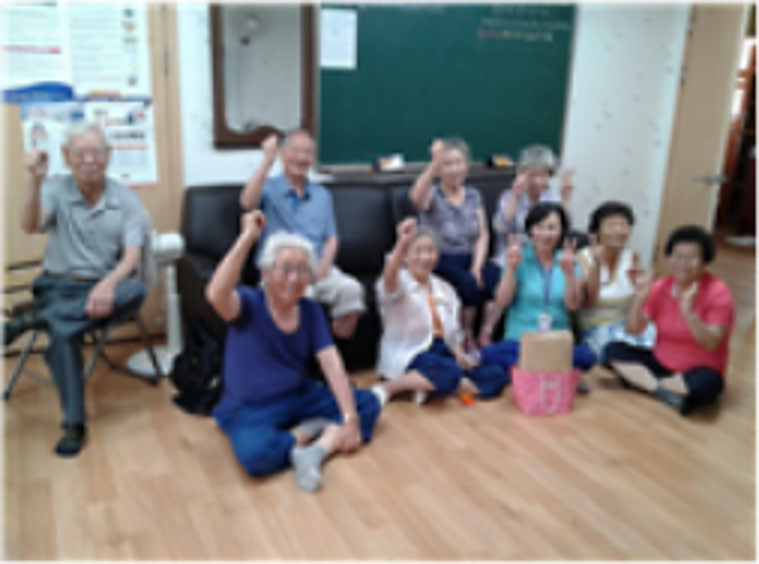 불당 한성필하우스아파트 경로당 생명존중교육 현장 2