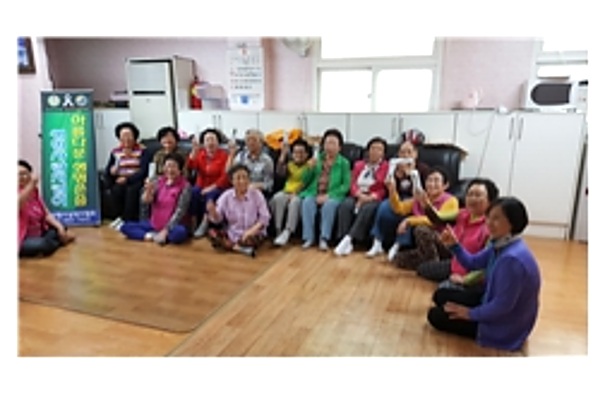 쌍용3동 주공7단지 경로당 생명존중교육 현장 1