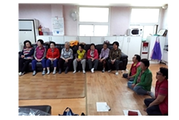 쌍용3동 주공7단지 경로당 생명존중교육 현장 2