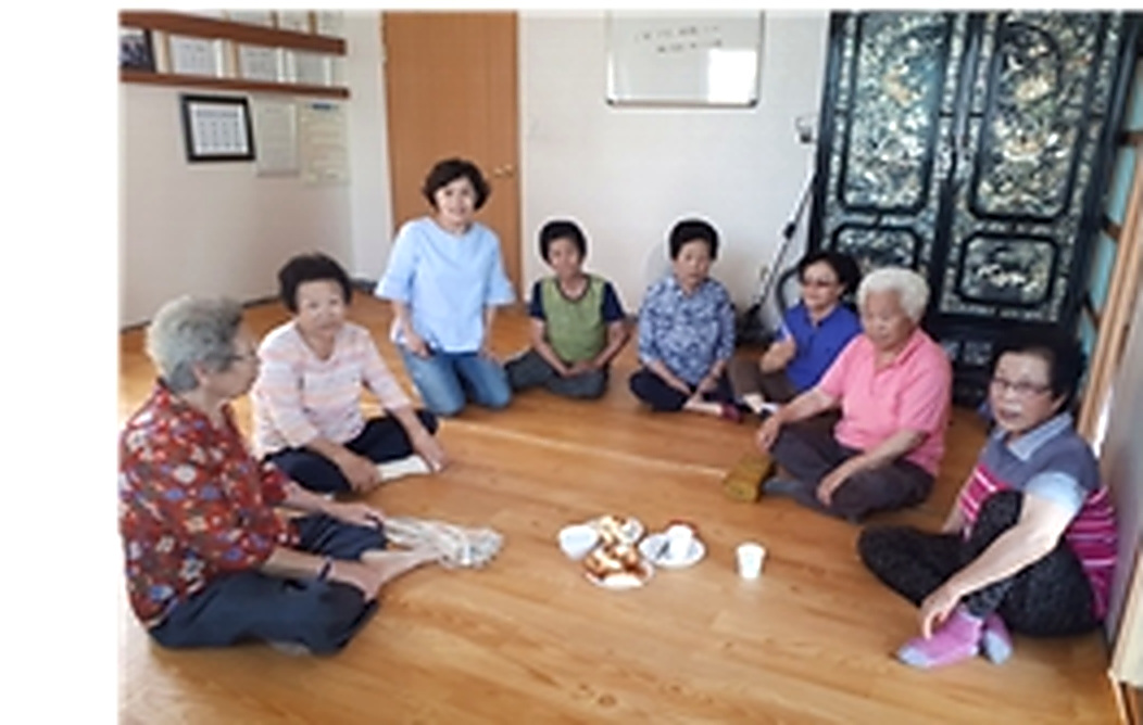 신안13·20통 경로당 생명존중교육 현장 2