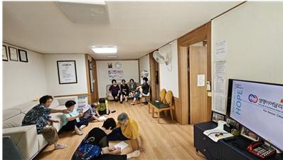 늘푸른 극동아파트 경로당 생명존중교육 현장 1
