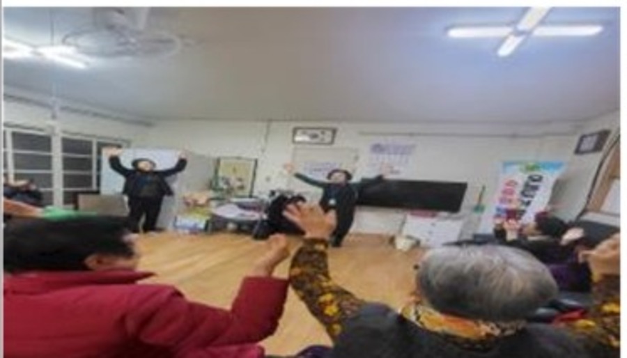 계룡푸른아파트 경로당 생명존중교육 현장 1