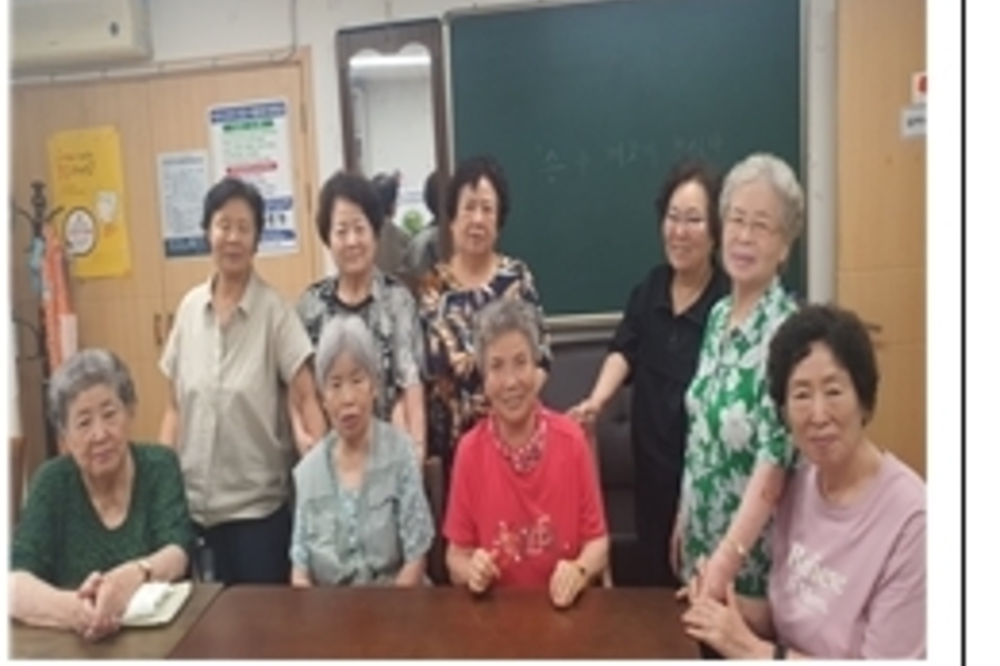 불당한성아파트 경로당 생명존중교육 현장 3