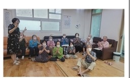 신안동 동아태조아파트 경로당 생명존중교육 현장 2